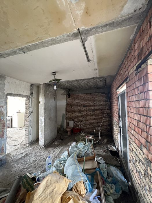 Продается квартира рядом с метро Ойбек