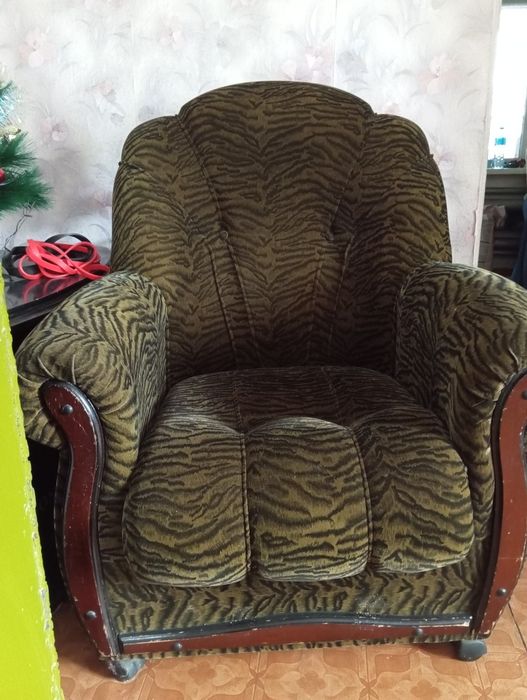 Кресло в хорошем состоянии