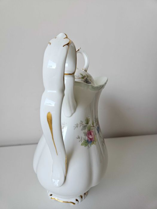 Чайник Royal Albert, Colleen, костен порцелан