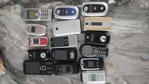 Lot telefoane vechi cu butoane nokia samsung maxcom alcatel motorola
