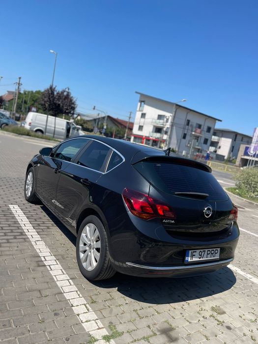 Opel astra j 2015
