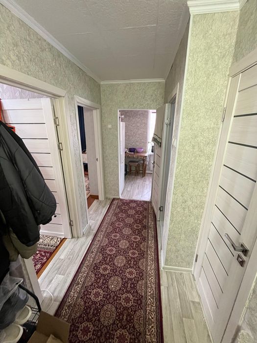 срочно ! Продам 2х комнатную квартиру в центре города Тобыл