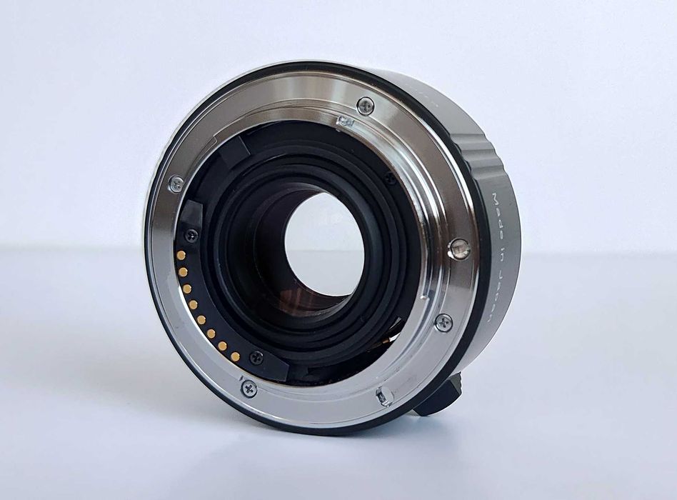 Продавам телеконвертор 2 x AF за обективи Sony A-mount/ Minolta