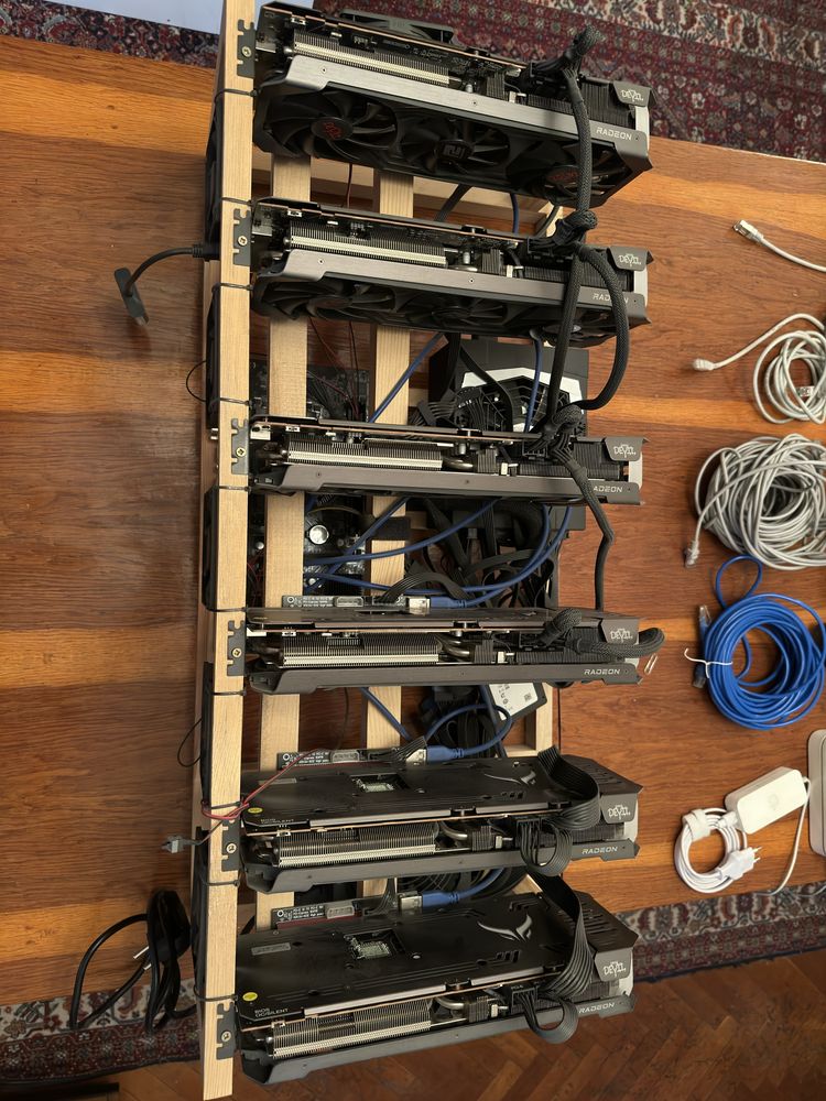 Mining Rig / Майнинг Риг с RX 6700 XT / RX 5600 XT – готов за копаене