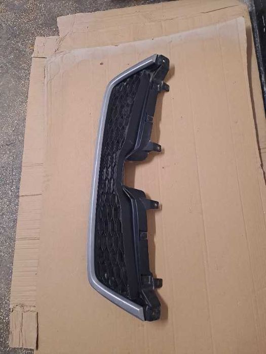 Grila bara fata Subaru Forester an 2014-2016 originala cod 91122SG060