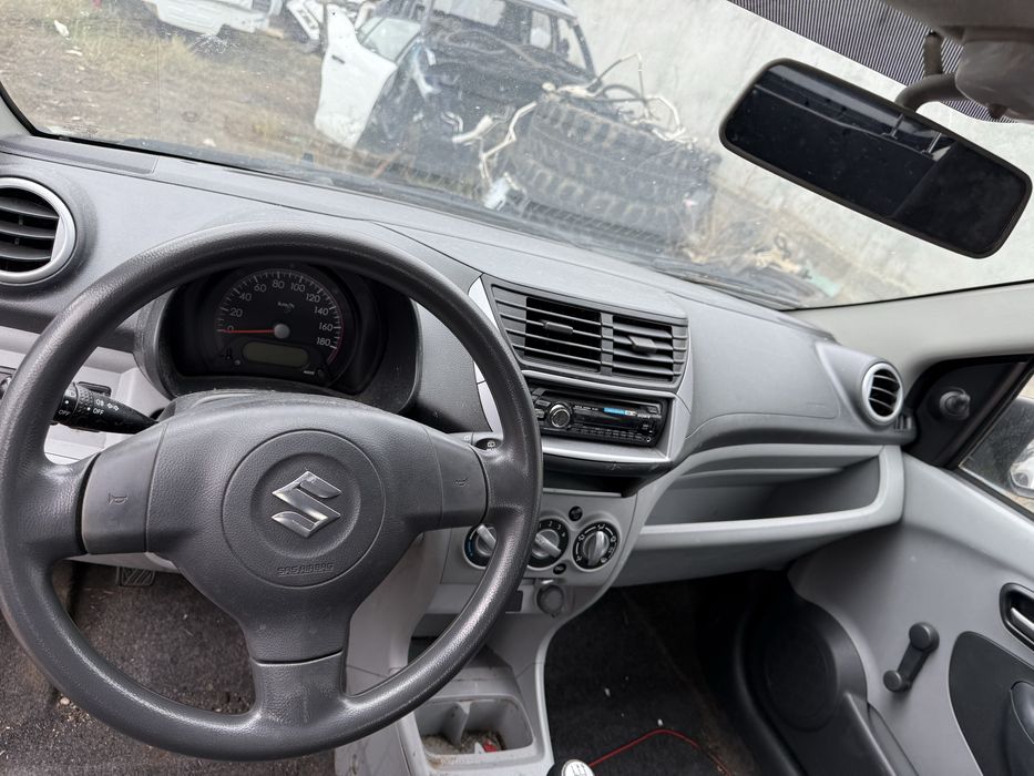 Dezmembrez suzuki alto, an 2009, motor 998 cmc