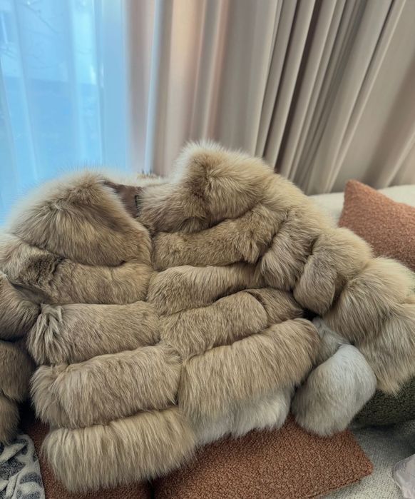 Дамско палто от естествен косъм