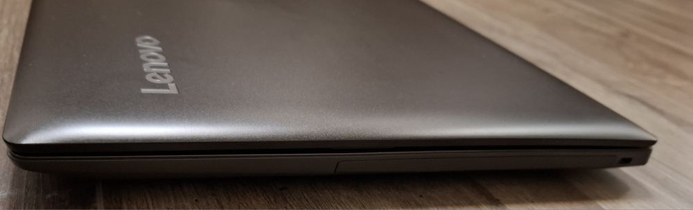 Lenovo 330 | Intel I5 7200U | 8GB Ram DDR4 |256 SSD NEW + 2TB HDD |