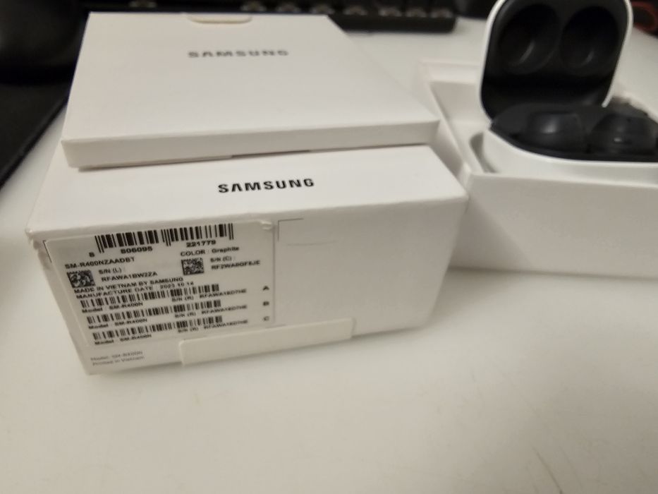 Casti Bluetooth Samsung Galaxy Buds FE garantie emag 22luni