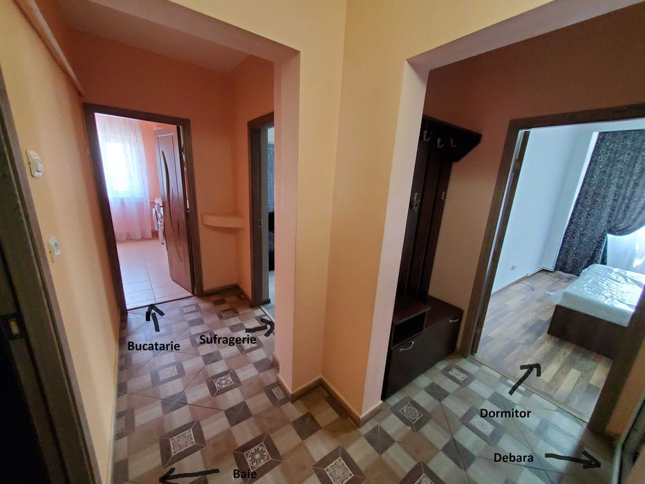 Apartament 2 Camere, Decomandat, Zona de jos, Onesti