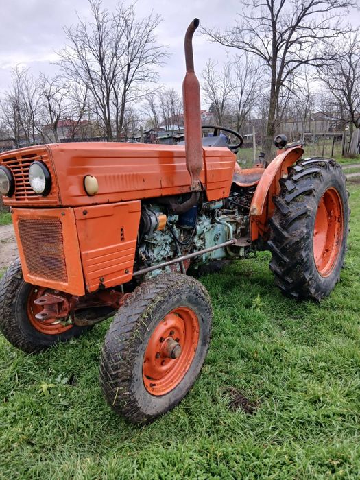 Tractor UTB 445 de vânzare !