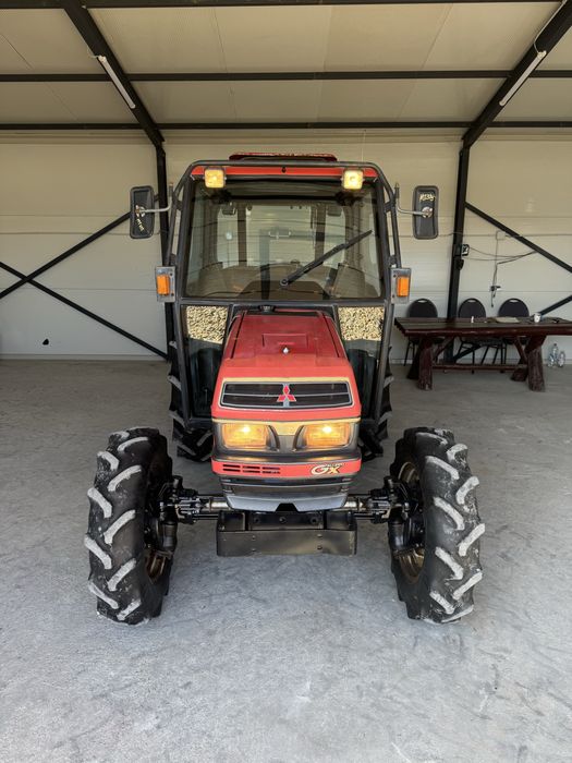 Tractor MITSUBISHI mt 335