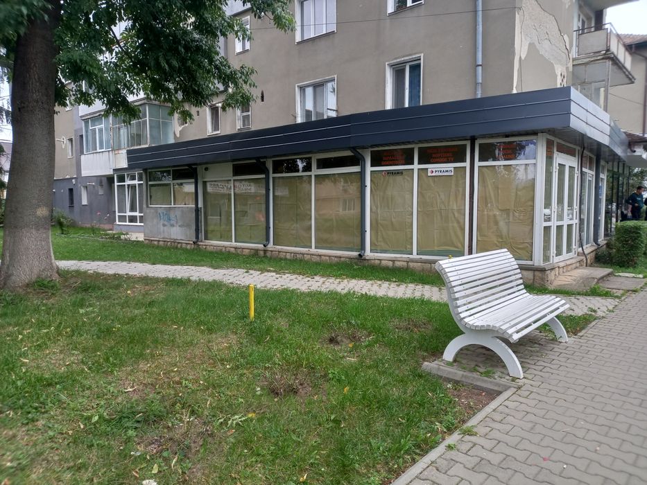 Spațiu comercial de închiriat