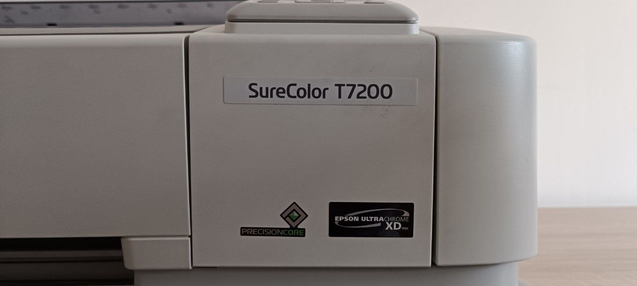 Printer SureColor. SCT7200.  A 1