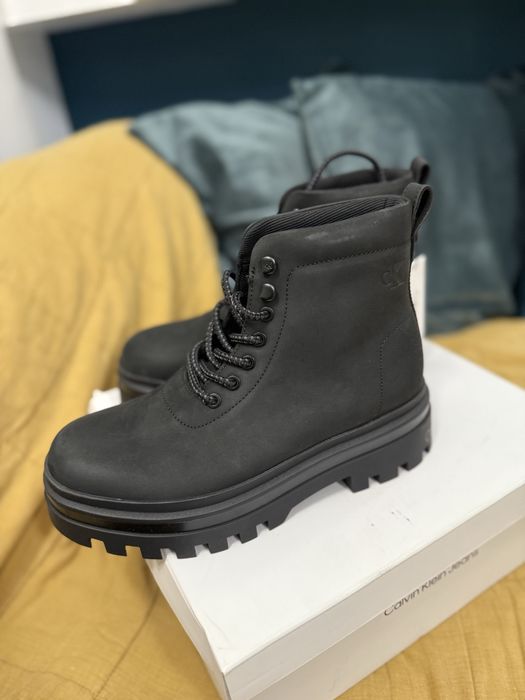 Calvin Klein Jeans Lugged LacedUp Boot bocanci negri marimea 40 noi