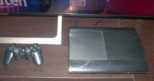 Playstation 3 Super Slim