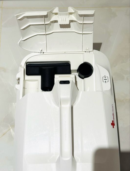 Пылесос с аквафильтром Karcher