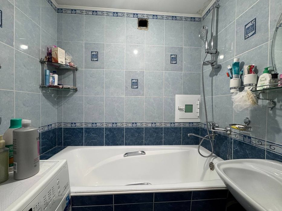 #013 Срочно продаётся 2х комнатная квартира .IT парк