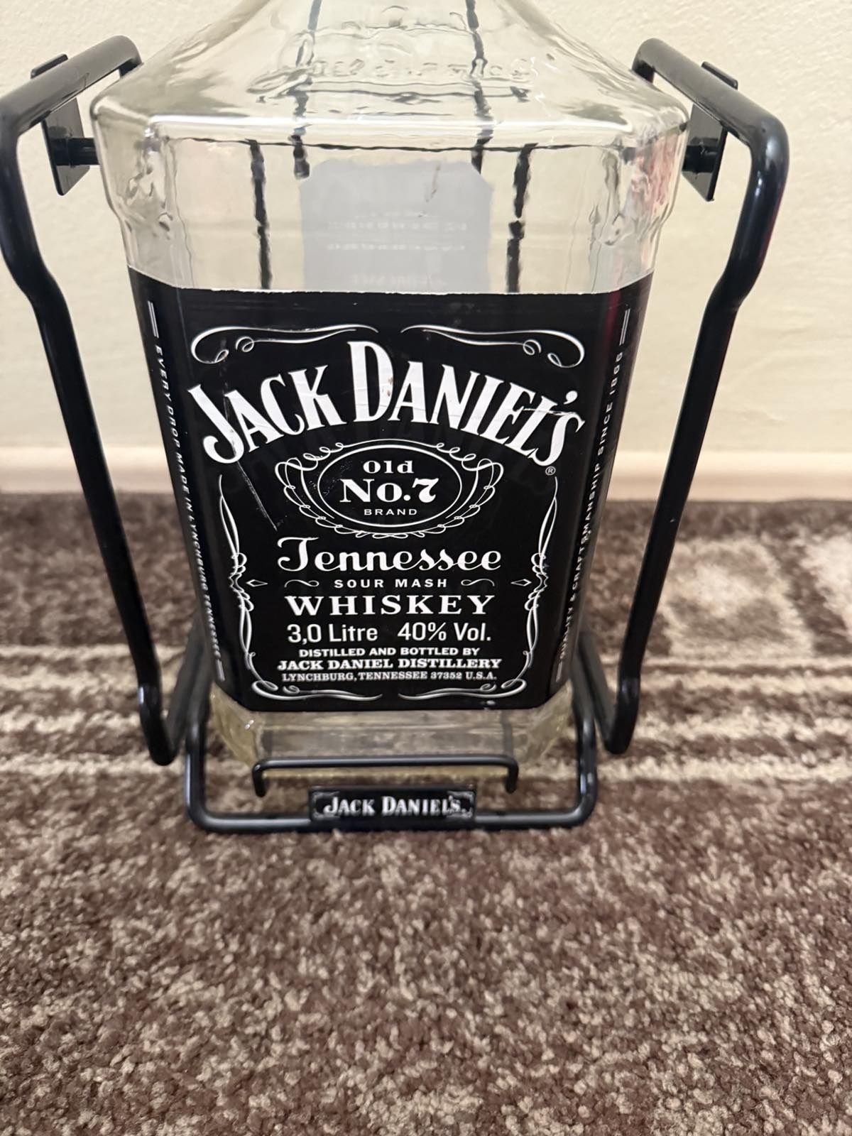 Бутилката за уиски на люлка JACK Daniel's - 3l