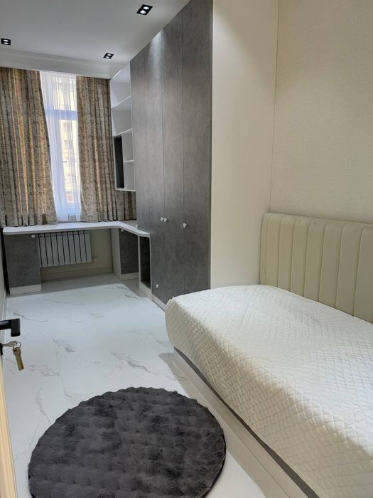 Продаю квартиру Яшнабадский р-он  Паркенский 3-ком 2-этаж 9-этажном До