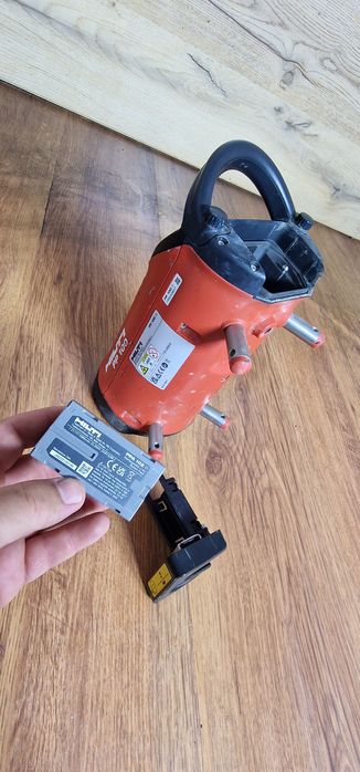 Hilti PP 100 an 2023 laser canalizare  Calibrat la zii 2030