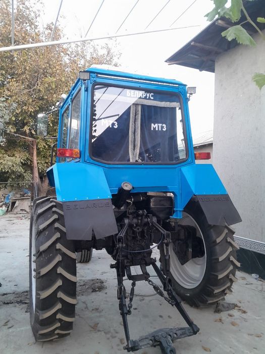 Mtz 80x  polni yangi qilingan yangi traktor qomaydi garantiya