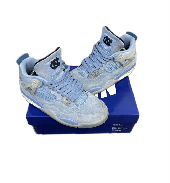 Air Jordan 4 Retro “UNC” University Blue – Limited Edition