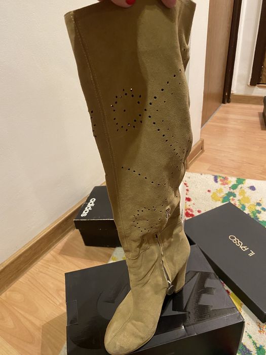 Cizme lungi piele intoarsa nr 39