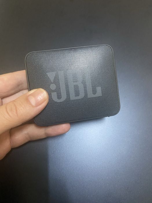 Boxă portabilă JBL GO Essential – ca nouă