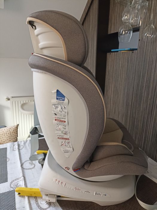 Scaun auto copii rotativ cu isofix