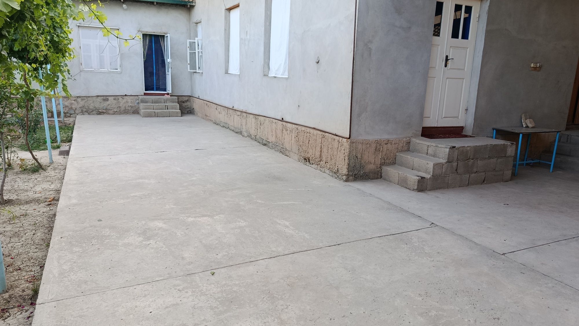 Hovli , 10 sotix