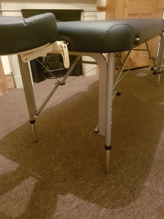 Масажна кушетка/ маса внос от Англия. Английски бранд, супер удобна