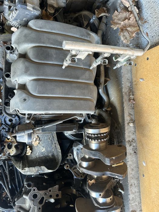 Мотор в разборе от Ауди А6С6 BDW2,4