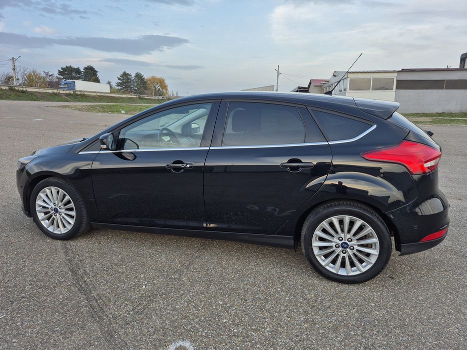 Ford  focus titanium 2l tdi euro6