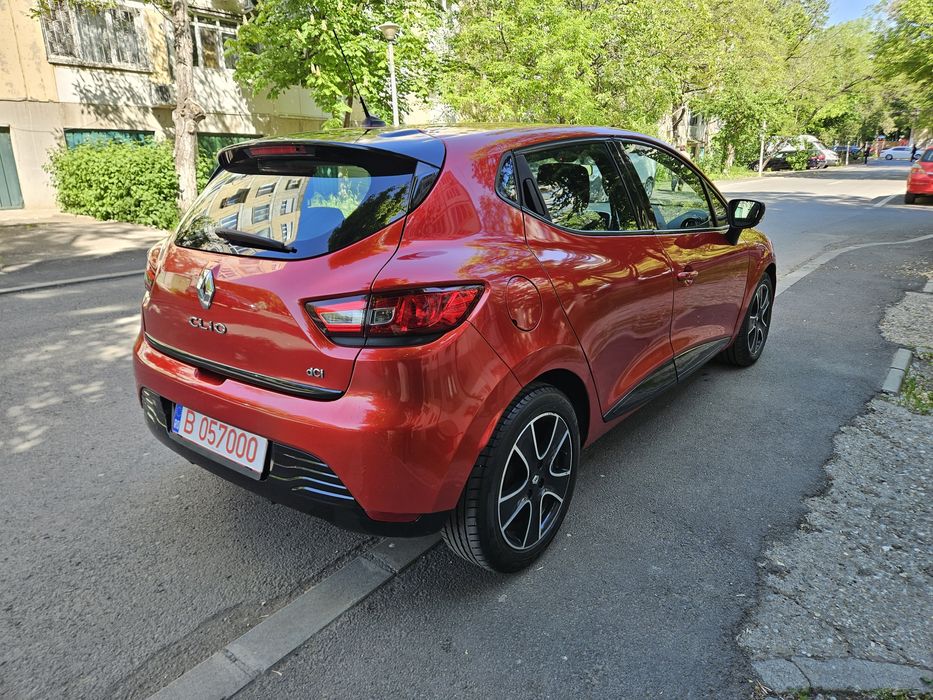 Renault Clio Limited 2014 / Navi / Keyless GO-Entry /Clima / LED /