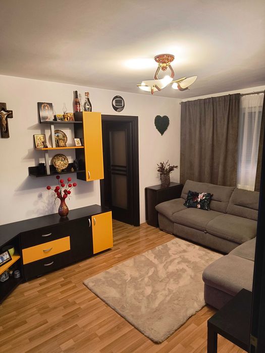 Ploiesti Podu Inalt  2 camere 55500 euro