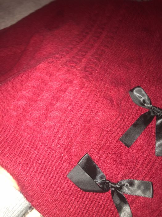 Pulover dama xs cu fundite