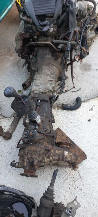 cutie viteze Kia Sportage 2.0 benzina