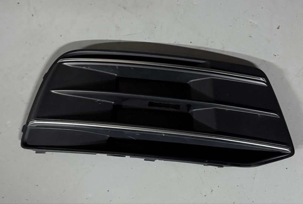 Grila/ Grile mici Audi Q5 FY