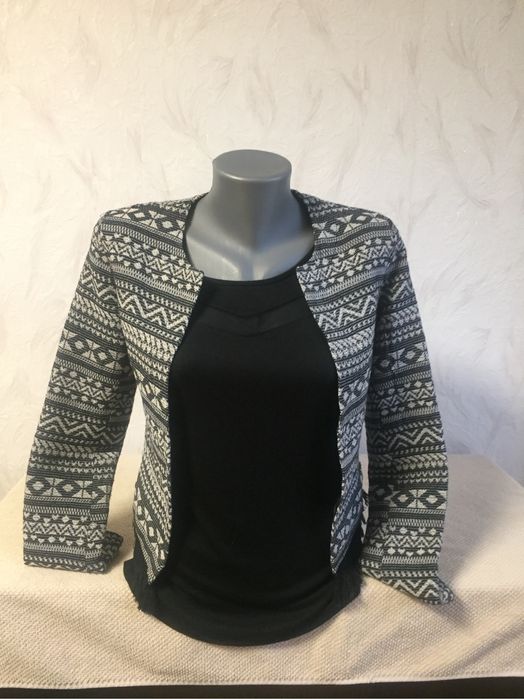 Дамско сако с ресни