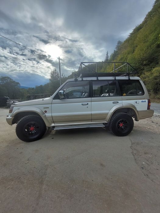 Vand mitsubishi pajero mk2 motor 2.5 diesel