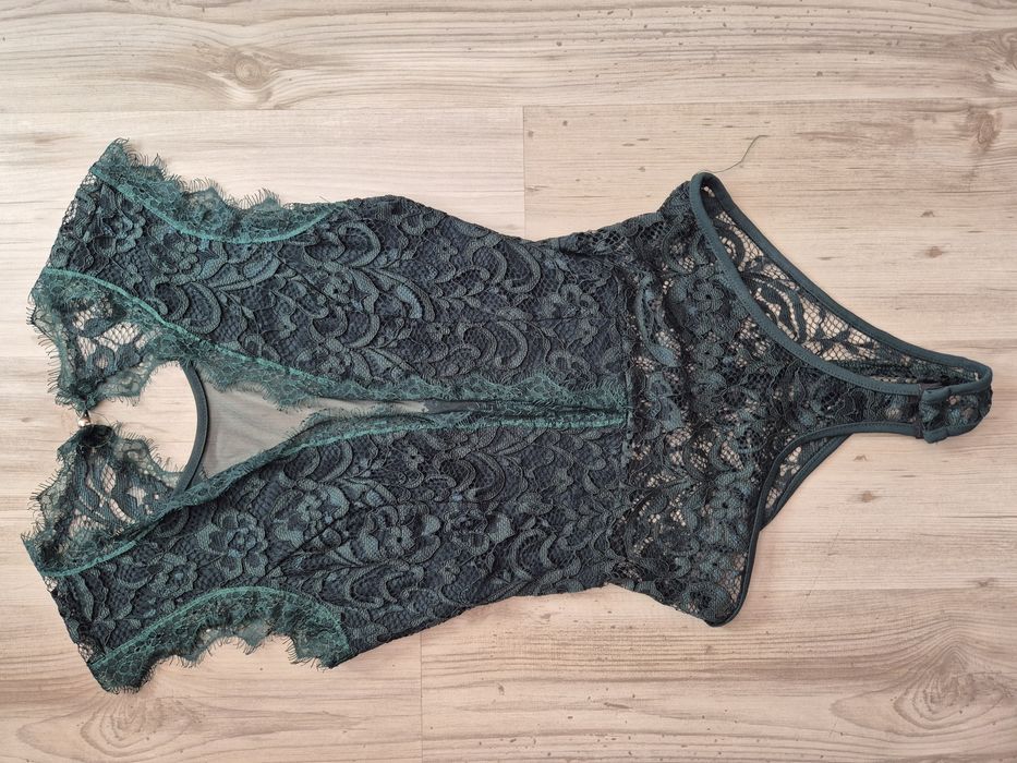 Дантелено боди в зелен цвят