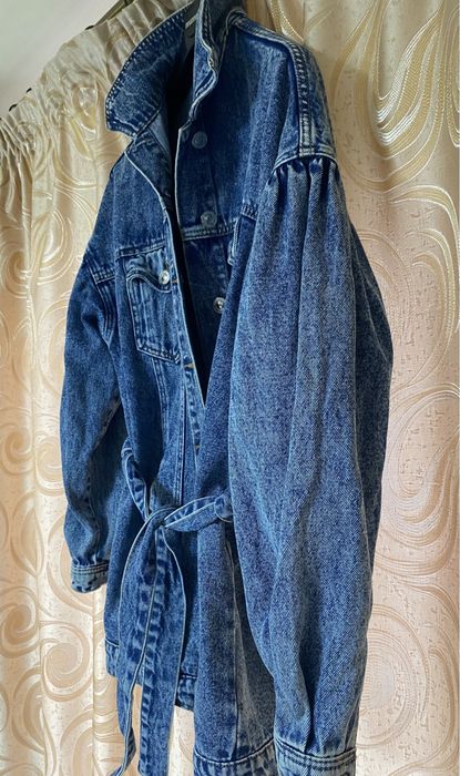 Geaca de blugi Bershka