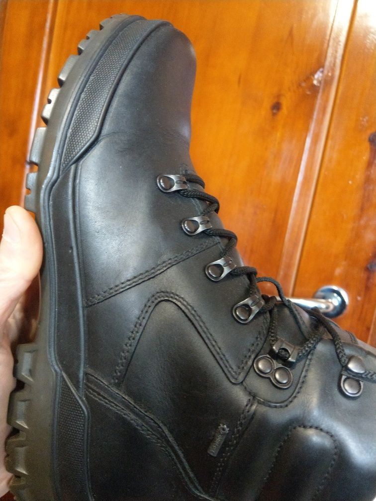 Ecco Gore-tex 42нм. 27,5см.