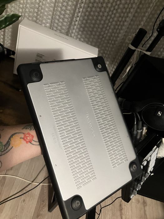 Macbook Pro 14 M1 Pro - La Cutie - Impecabil