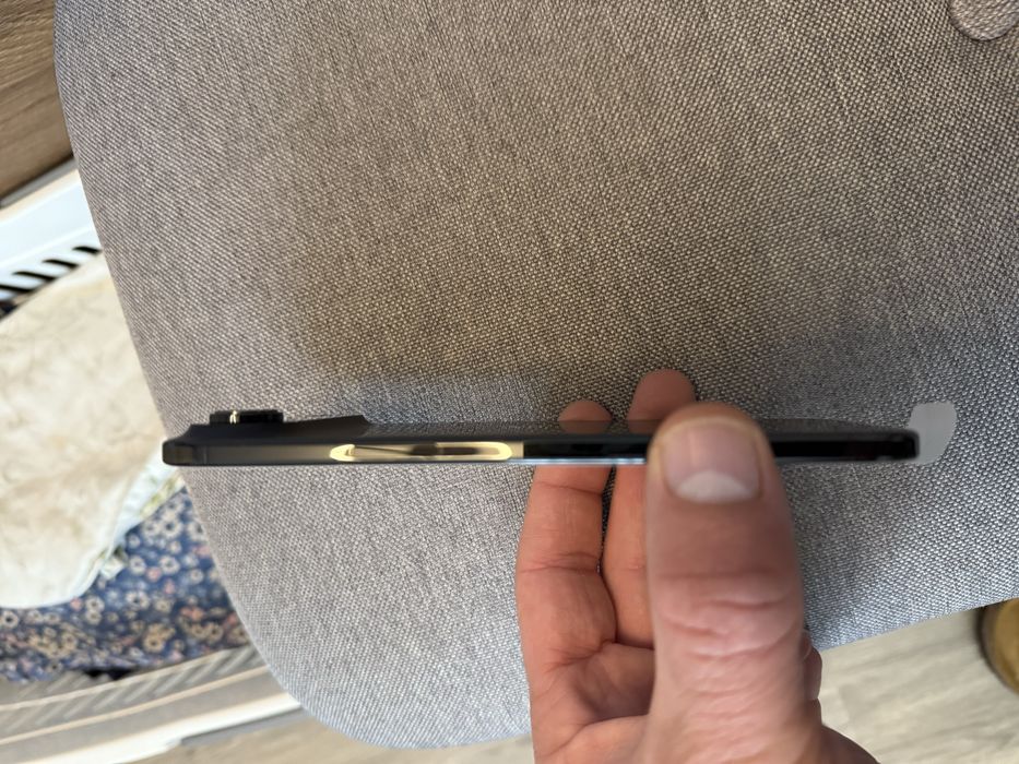 Vand schimb Iphone 17 Air 256 Gb space blak