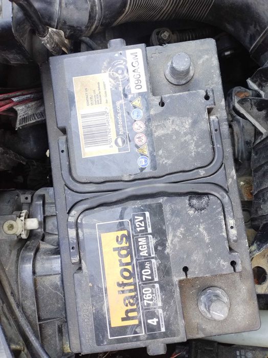 baterie acumulator auto 70ah cu 750 la pornire stare perfecta