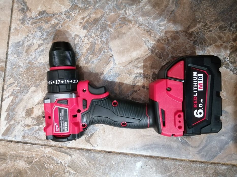 Autofiletanta milwaukee NOU