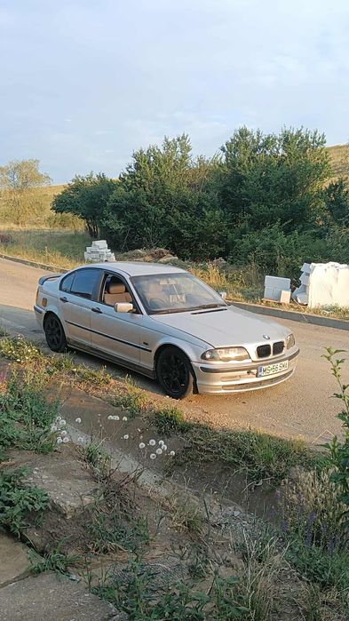 Vând sau schimb BMW e46
