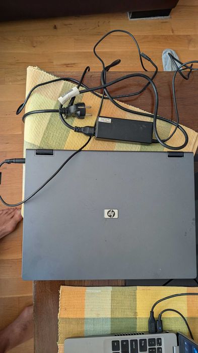 Лаптоп HP 6715s, AMD Turion , SSD 112GB